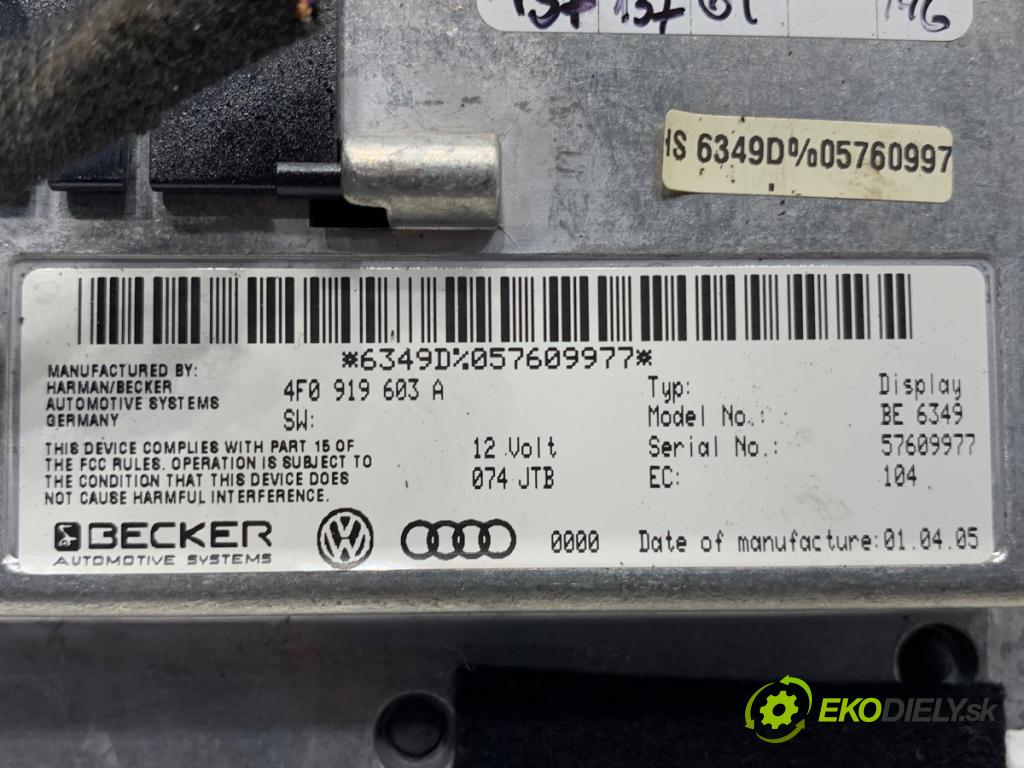 AUDI A6 C6 sedan 2005 165 kW 3.0 TDI quattro 2967 Dislpej 4F0919603A (Prístrojová doska)