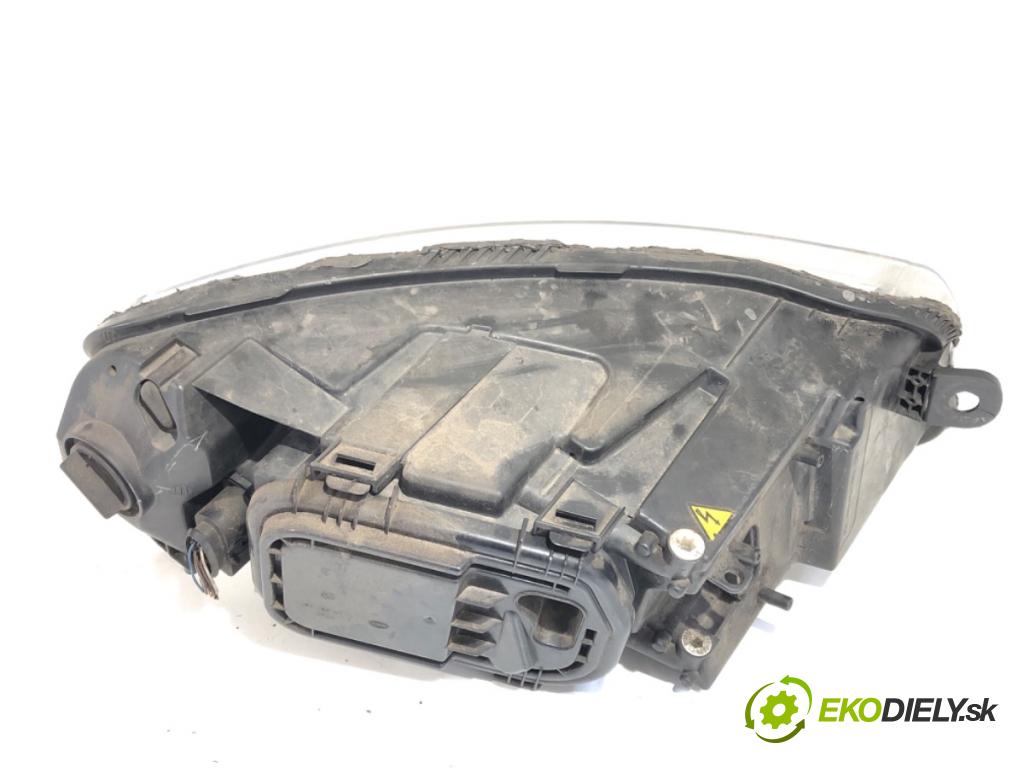AUDI A6 C6 sedan 2005 165 kW 3.0 TDI quattro 2967 Svetlomet ľavy predný XENON