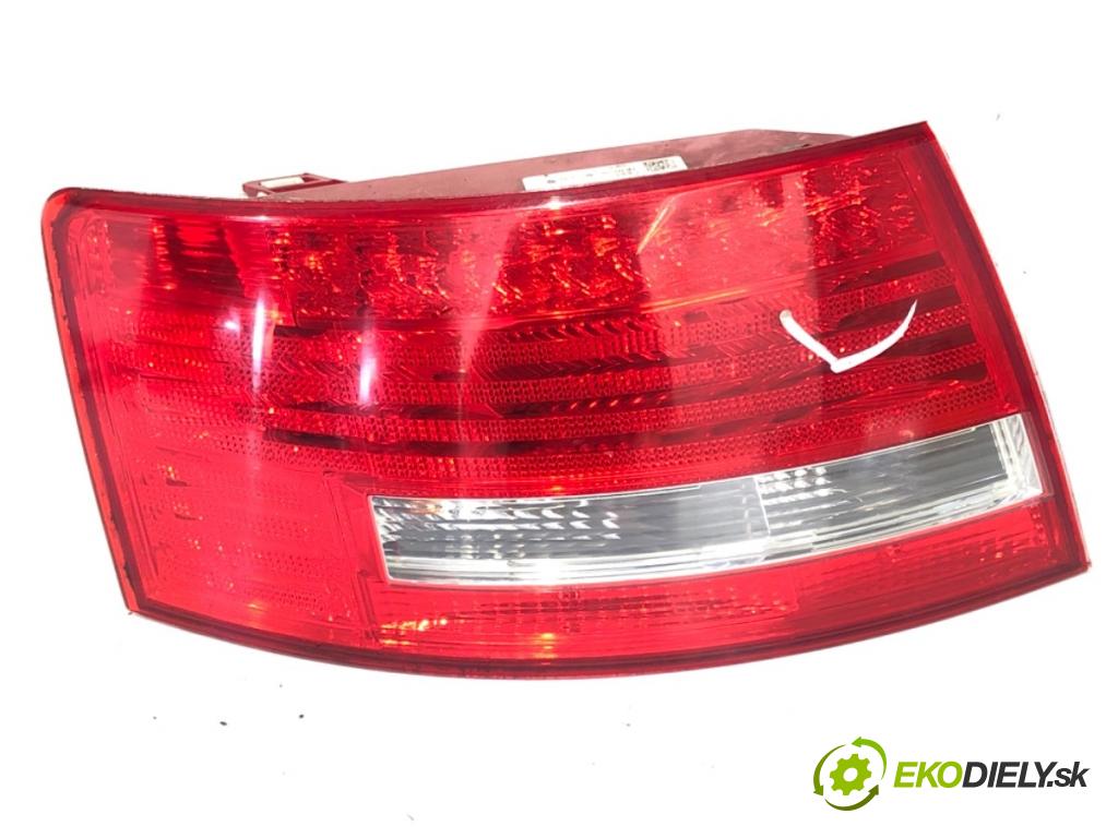 AUDI A6 C6 sedan 2005 165 kW 3.0 TDI quattro 2967 světlo levý zadní část 4F5945095P