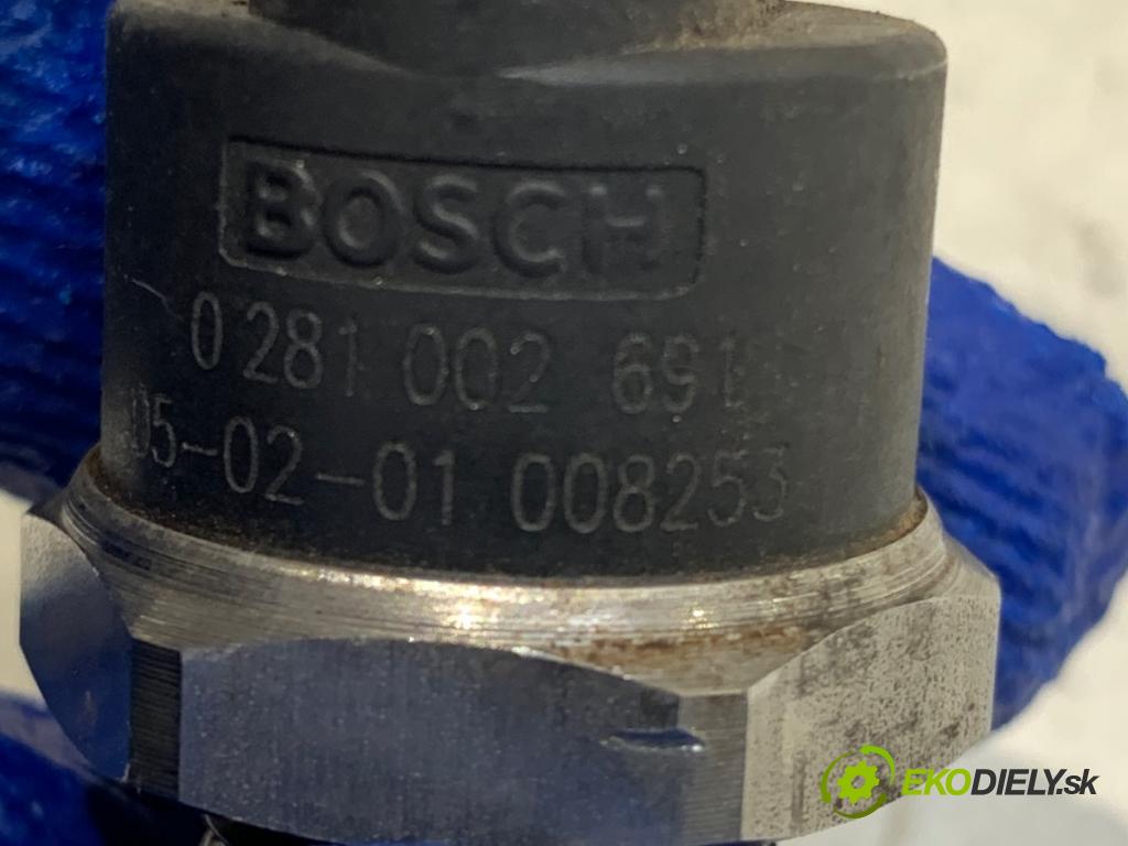 AUDI A6 C6 sedan 2005 165 kW 3.0 TDI quattro 2967 Snímač tlaku paliva 0281002691 (Snímač)