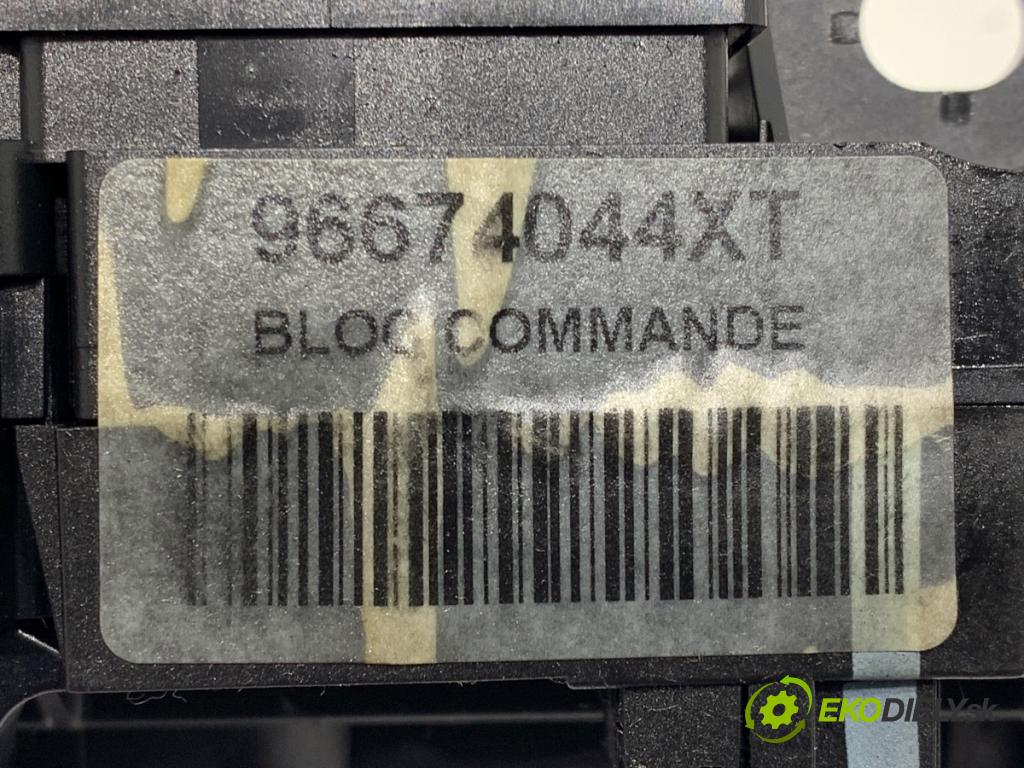 PEUGEOT 508 I sedan 2011 115 kW 1.6 THP 1598 Prepínač kombinovaný 96759260XT (Prepínacie páčky pod volantom)