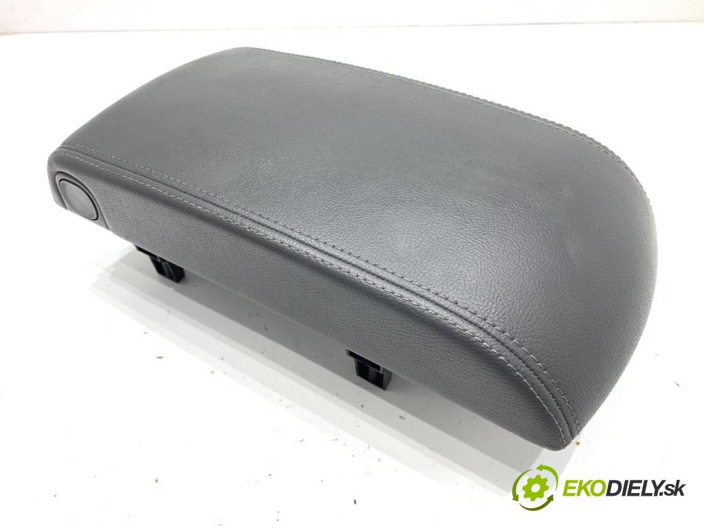 PEUGEOT 508 I sedan 2011 115 kW 1.6 THP 1598 Lakťová opierka A10932XX (Lakťová opierka)