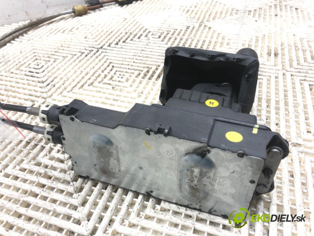 PEUGEOT 508 I sedan 2011 115 kW 1.6 THP 1598 Kulisa 9685283077 (Rýchlostná páka (kulisa))