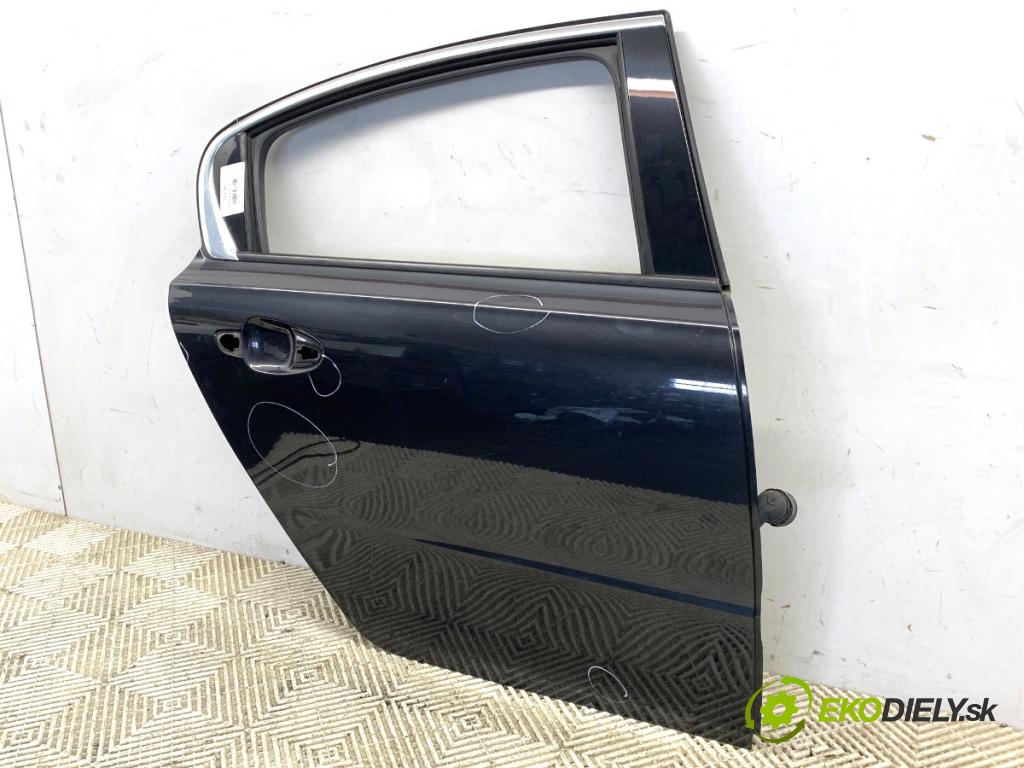 PEUGEOT 508 I sedan 2011 115 kW 1.6 THP 1598 dveře pravý zadní část EEH