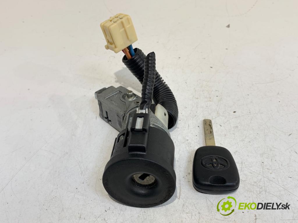 TOYOTA AYGO I liftback 2007 50 kW 1.0 (KGB10_) 998 spinačka N0502198 (Spínacia skrinka)