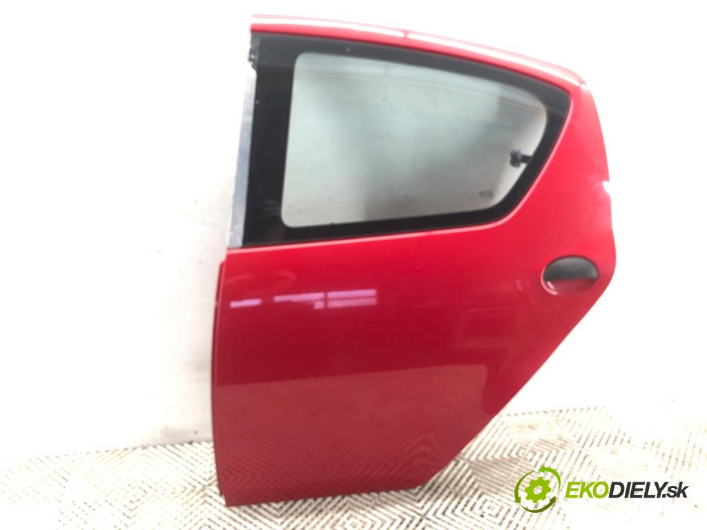 TOYOTA AYGO I liftback 2007 50 kW 1.0 (KGB10_) 998 dveře levý zadní část 3P0