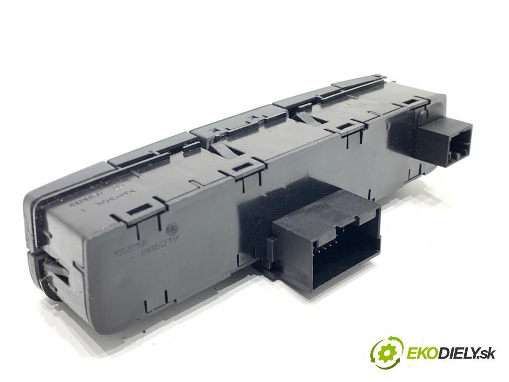 SEAT IBIZA IV liftback 2009 51 kW 1.2 1198 Spínač svetiel výstražných (núdzových) 6J0927137 (Prepínacie páčky pod volantom)