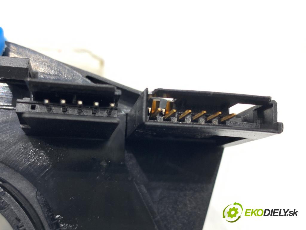 SEAT IBIZA IV liftback 2009 51 kW 1.2 1198 kroužek slimák airbag  (Airbag)