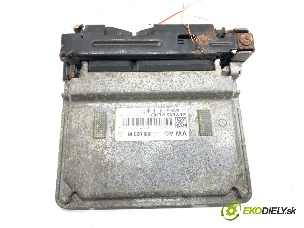 SEAT IBIZA IV liftback 2009 51 kW 1.2 1198 riadiaca jednotka Motor 03E906023M (Riadiaca jednotka)