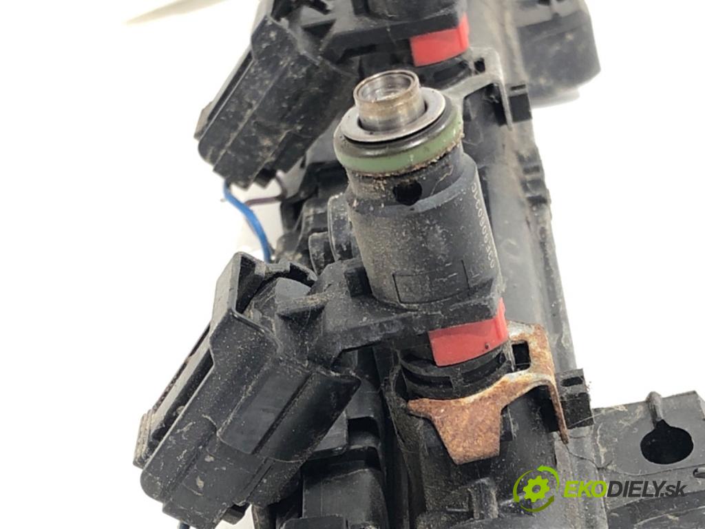 SEAT IBIZA IV liftback 2009 51 kW 1.2 1198 Lišta vstrekovacia 03E133320A (Vstrekovacia lišta)