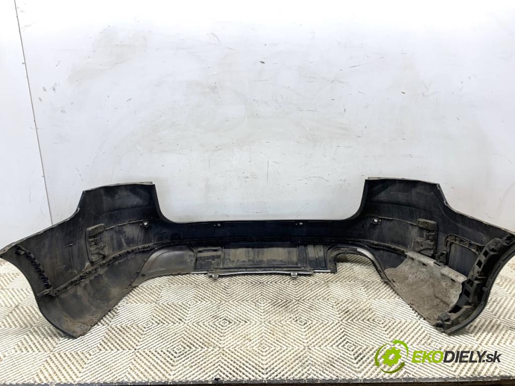 VW PASSAT B7 Kombi 2012 118 kW 1.8 TSI 1798 nárazník zadní část LC9X (Klika dveří ostatní)