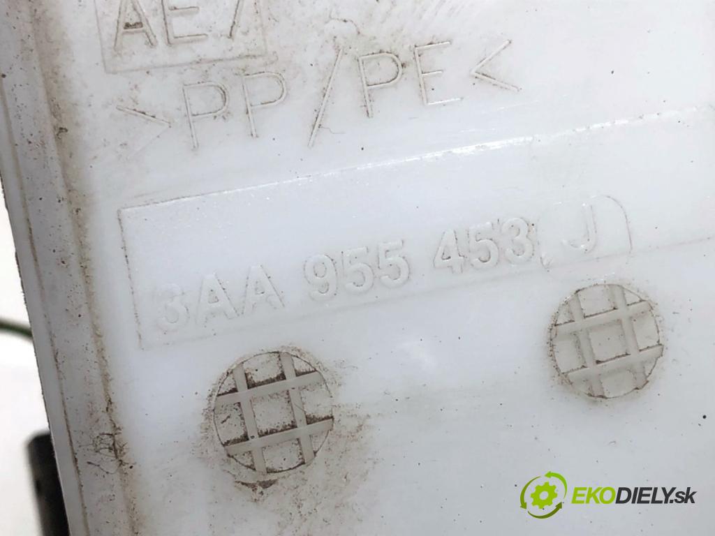 VW PASSAT B7 Kombi 2012 118 kW 1.8 TSI 1798 nádržka ostřikovačů 3AA955453J