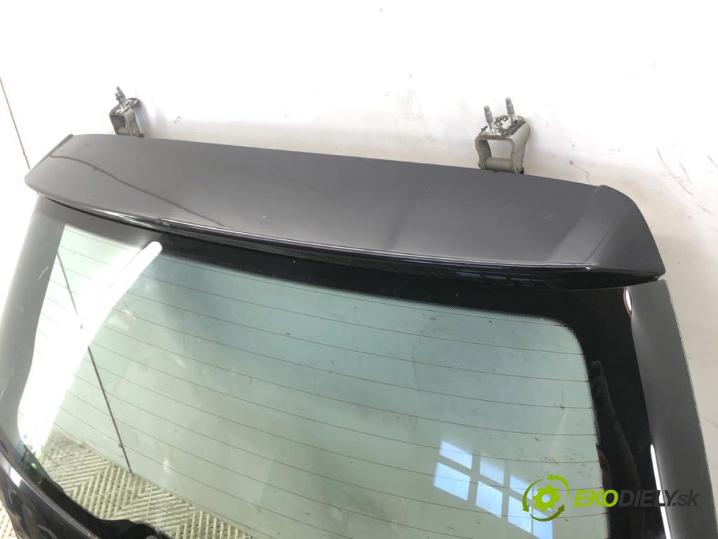 VW PASSAT B7 Kombi 2012 118 kW 1.8 TSI 1798 kapota zadní část LC9X LC9X