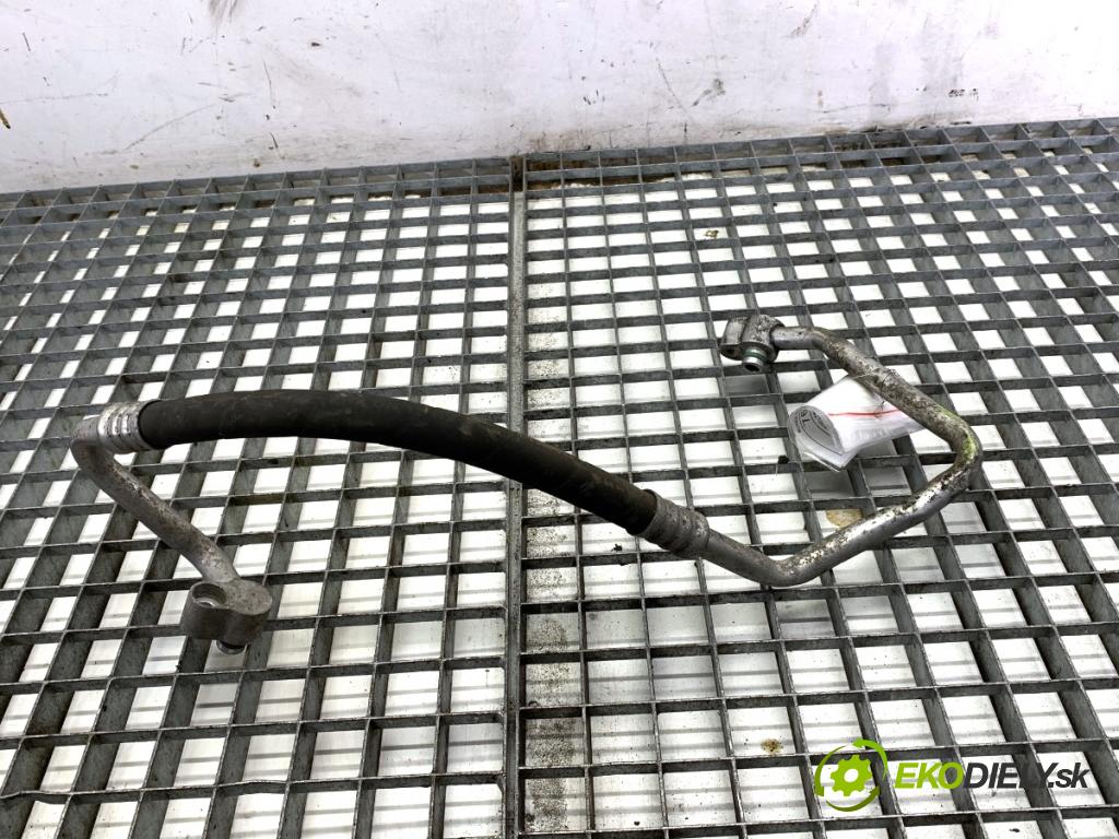 VW PASSAT B7 Kombi 2012 118 kW 1.8 TSI 1798 rúrka klimatizácie  (Rúrka klimatizácie)