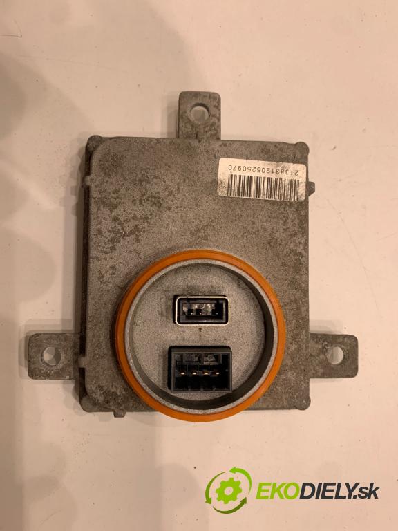 VW PASSAT B7 Kombi 2012 118 kW 1.8 TSI 1798 Menič XENON 8K0941597B (Riadiaca jednotka xenónu)