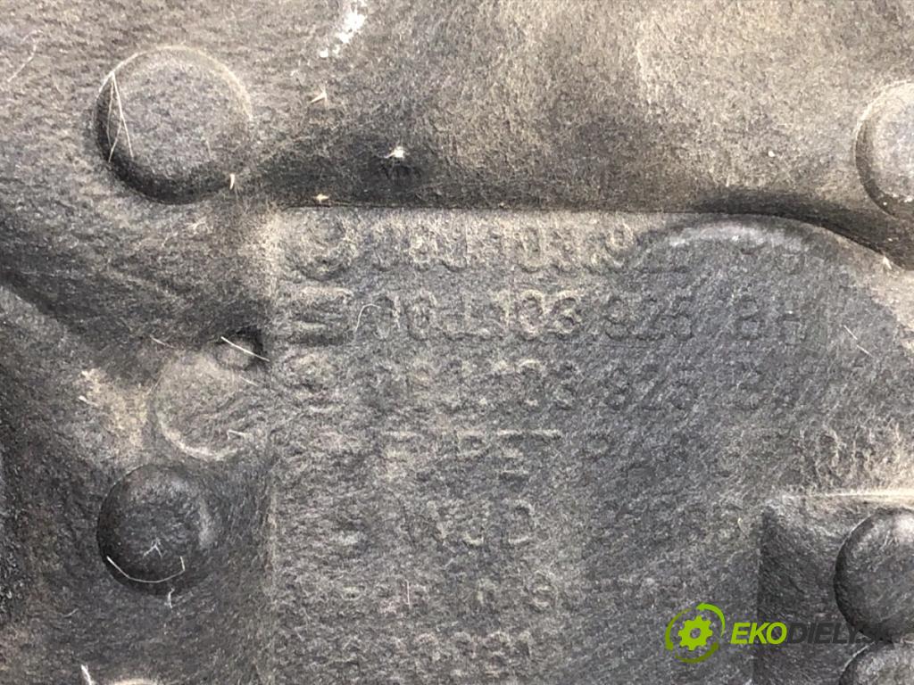 VW PASSAT B7 Kombi 2012 118 kW 1.8 TSI 1798 Kryt Motor  (Kryt motora)