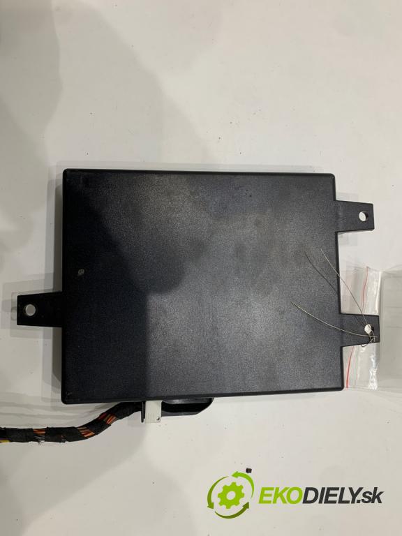 VW PASSAT B7 Kombi 2012 118 kW 1.8 TSI 1798 Modul BLUETOOTH 7P6035730J (Riadiaca jednotka ostatné)