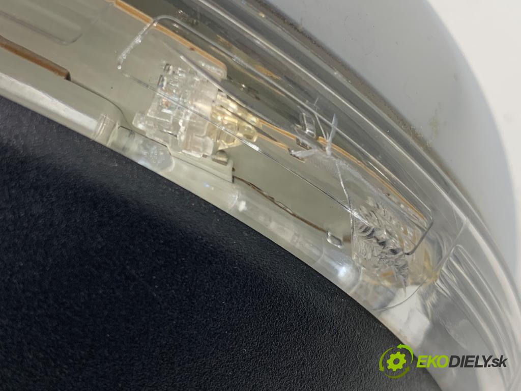 VW PASSAT B7 Kombi 2012 118 kW 1.8 TSI 1798 zpětné zrcátko levý