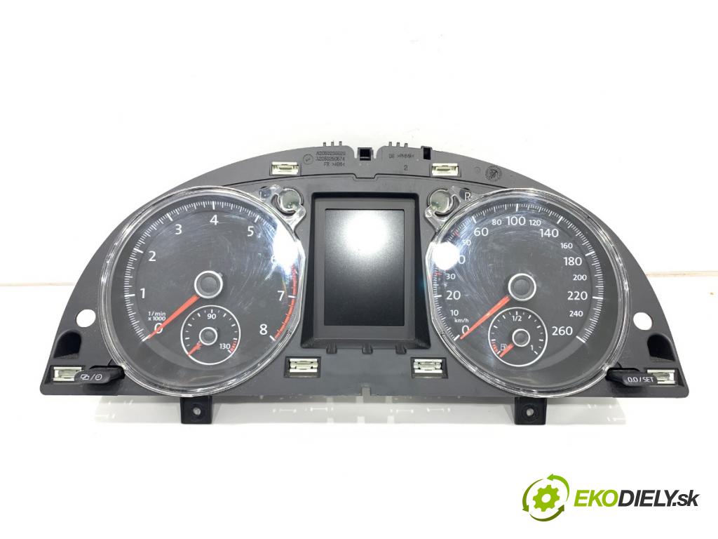 VW PASSAT B7 Kombi 2012 118 kW 1.8 TSI 1798 Prístrojovka 3AA920870L (Prístrojová doska)