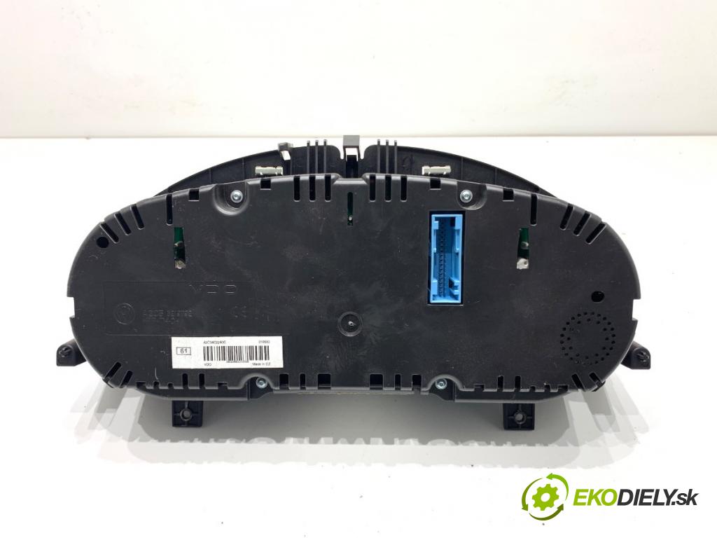 VW PASSAT B7 Kombi 2012 118 kW 1.8 TSI 1798 Prístrojovka 3AA920870L (Prístrojová doska)