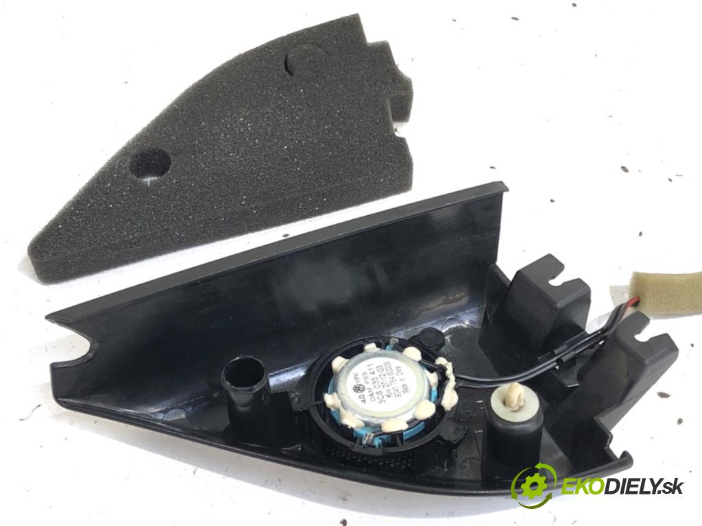 VW PASSAT B7 Kombi 2012 118 kW 1.8 TSI 1798 reproduktory 3C8035454