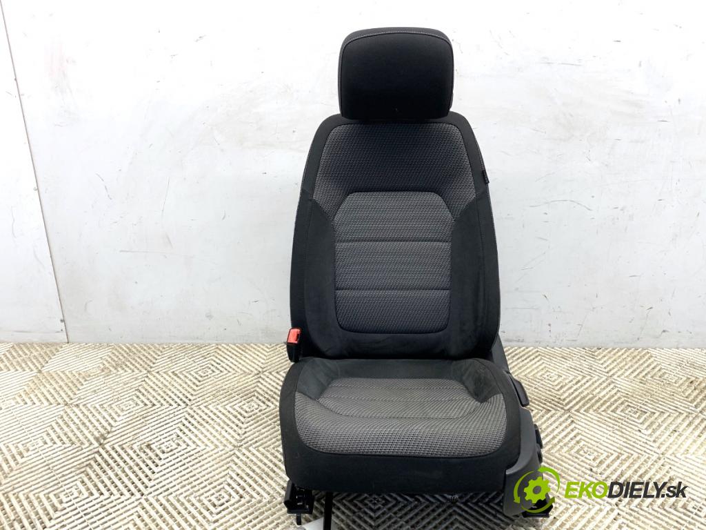 VW PASSAT B7 Kombi 2012 118 kW 1.8 TSI 1798 sedadlo levý přední část 
