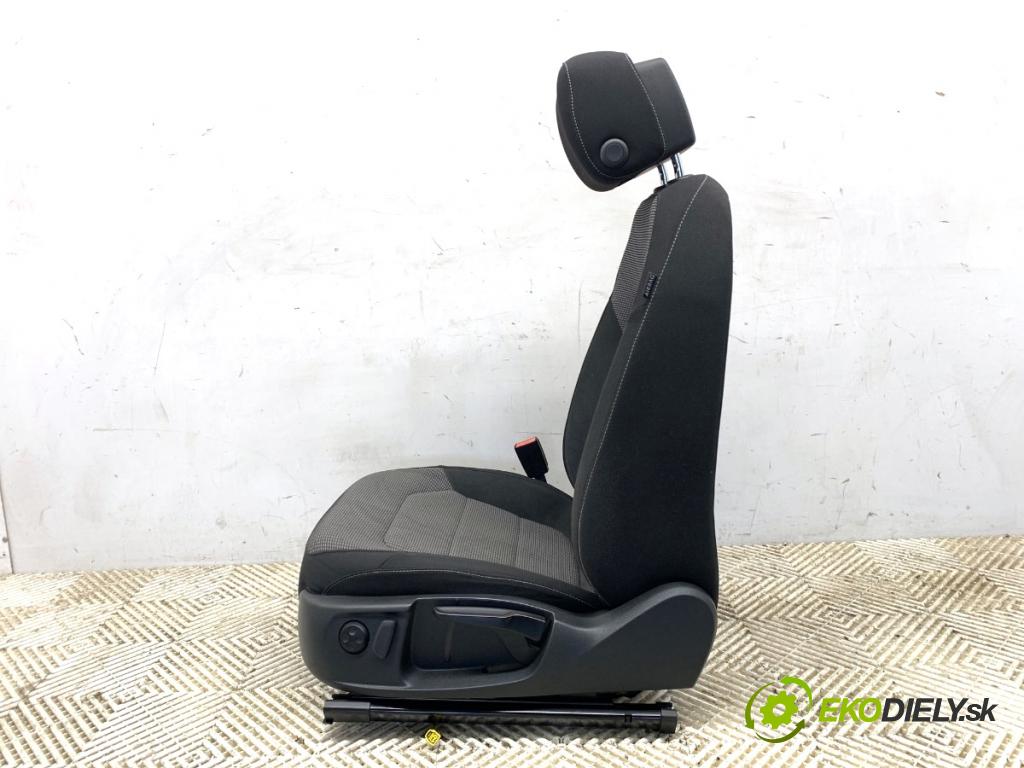VW PASSAT B7 Kombi 2012 118 kW 1.8 TSI 1798 sedadlo levý přední část