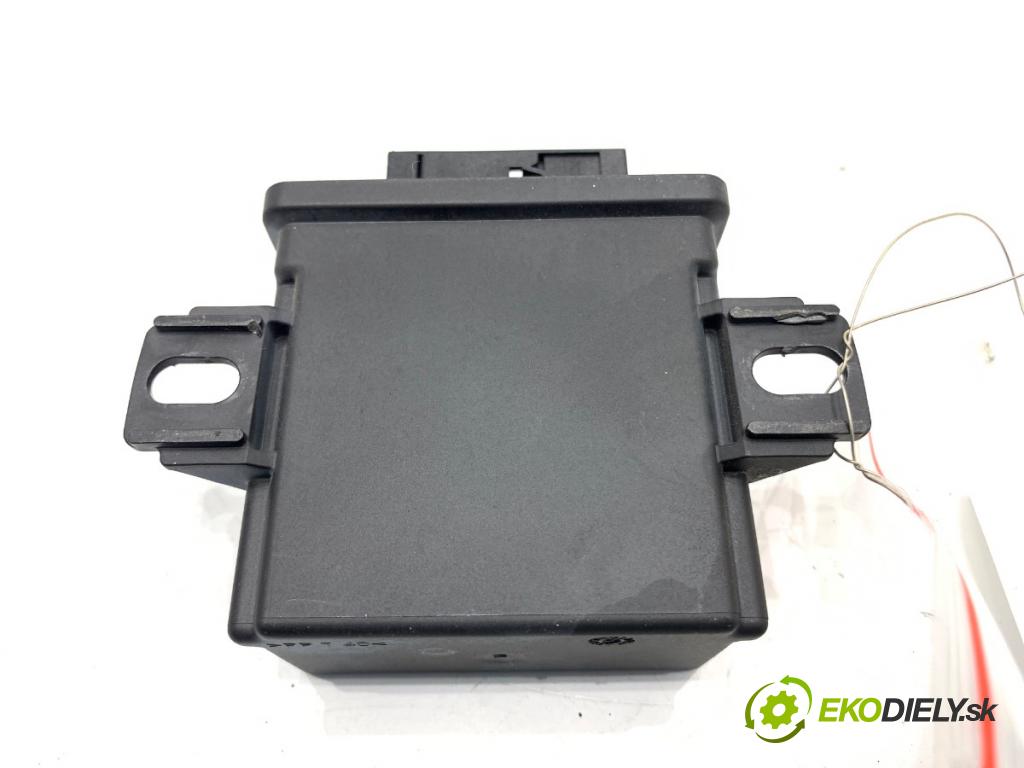 VW PASSAT B7 Kombi 2012 118 kW 1.8 TSI 1798 Modul svetiel 5M0907357F (Riadiaca jednotka ostatné)