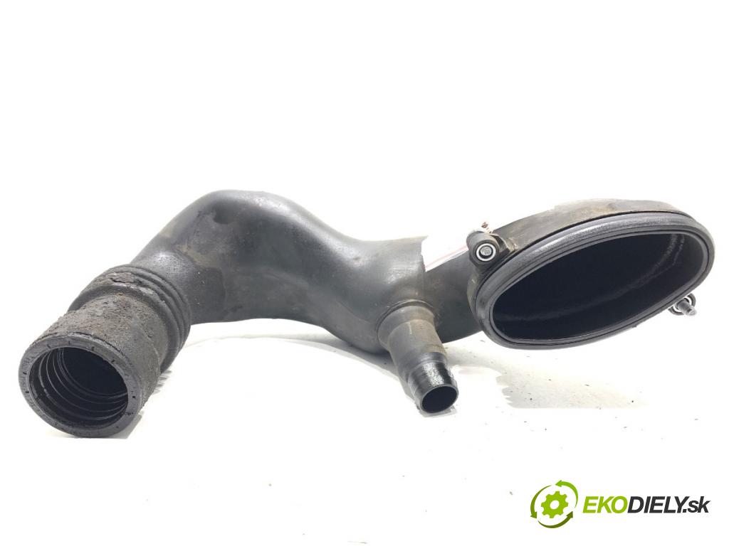 BMW E87 liftback 2006 90 kW 118 d 1995 Rúra vzduchu 779164