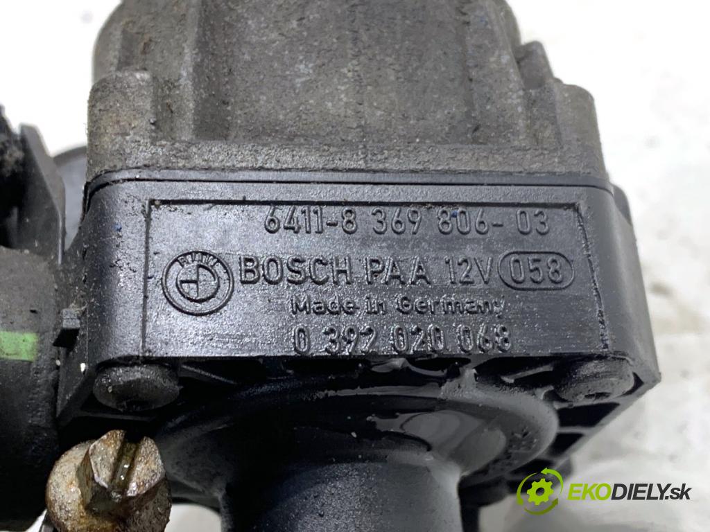 BMW E87 liftback 2006 90 kW 118 d 1995 DALŠÍ: pumpa vody 8369806 (Vodní pumpa)