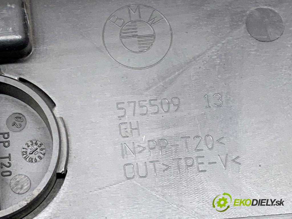 BMW E87 liftback 2006 90 kW 118 d 1995 Torpédo, plast pod čelné okno  (Torpédo (plast pod čelným sklom))