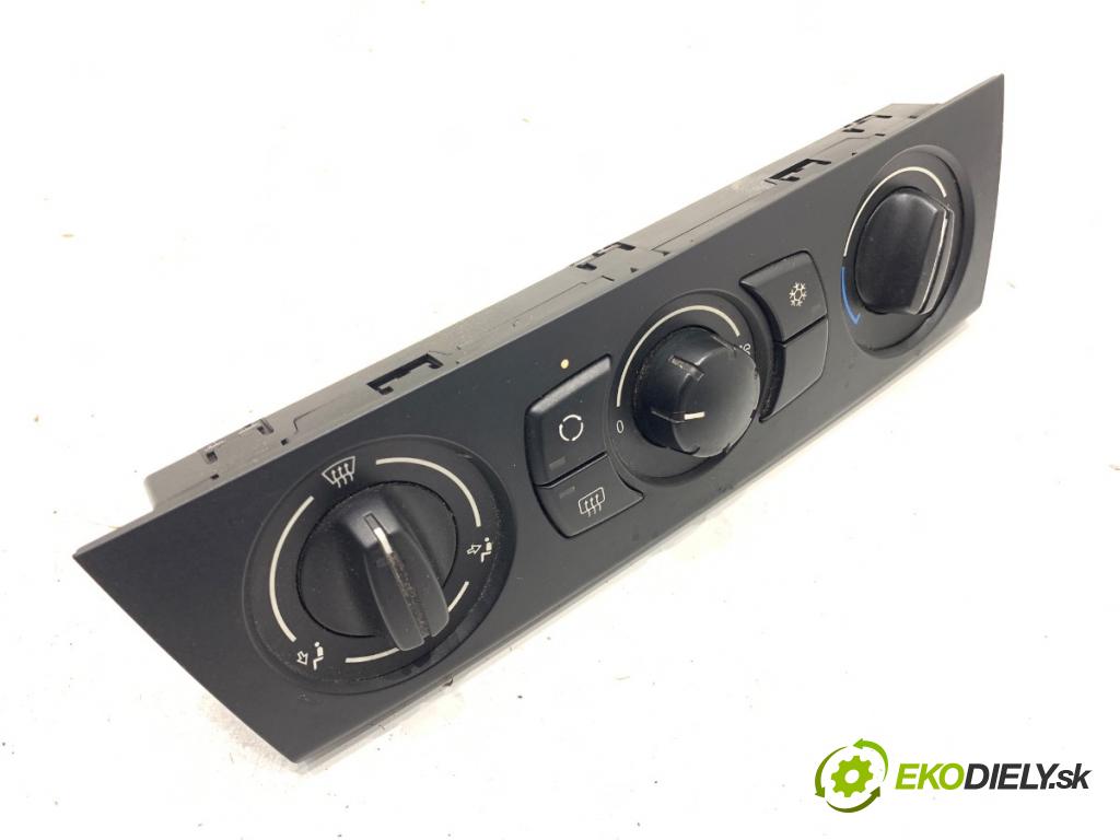 BMW E87 liftback 2006 90 kW 118 d 1995 Panel ovládania kúrenia 6988064 (Prepínacie páčky pod volantom)
