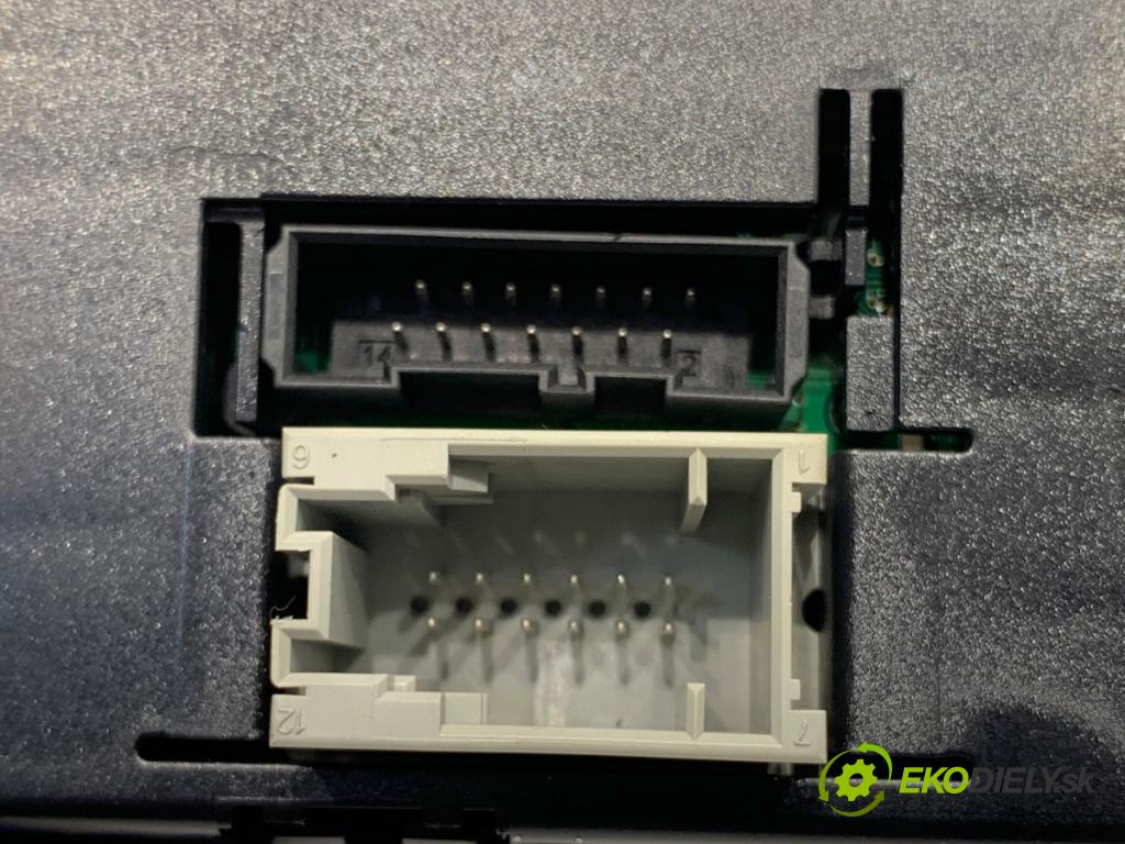 BMW E87 liftback 2006 90 kW 118 d 1995 Panel ovládania kúrenia 6988064 (Prepínacie páčky pod volantom)