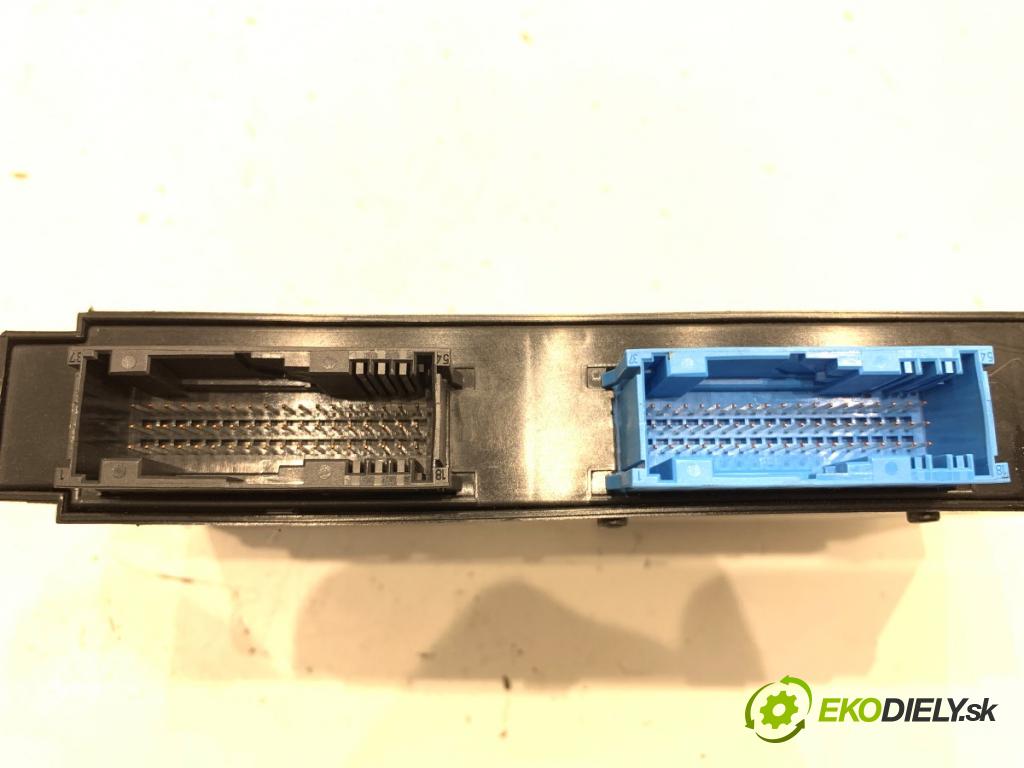 BMW E87 liftback 2006 90 kW 118 d 1995 Modul komfortu 6983305 (Modul komfortu)