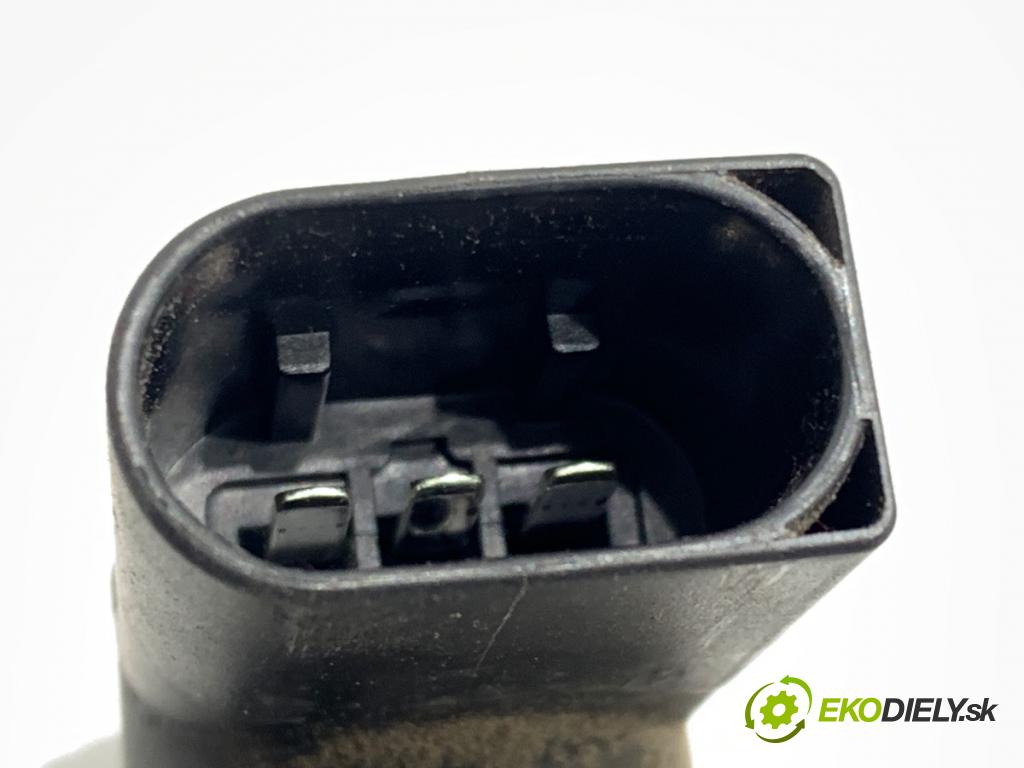 BMW E87 liftback 2006 90 kW 118 d 1995 Snímač tlaku paliva 0281002497 (Snímač)