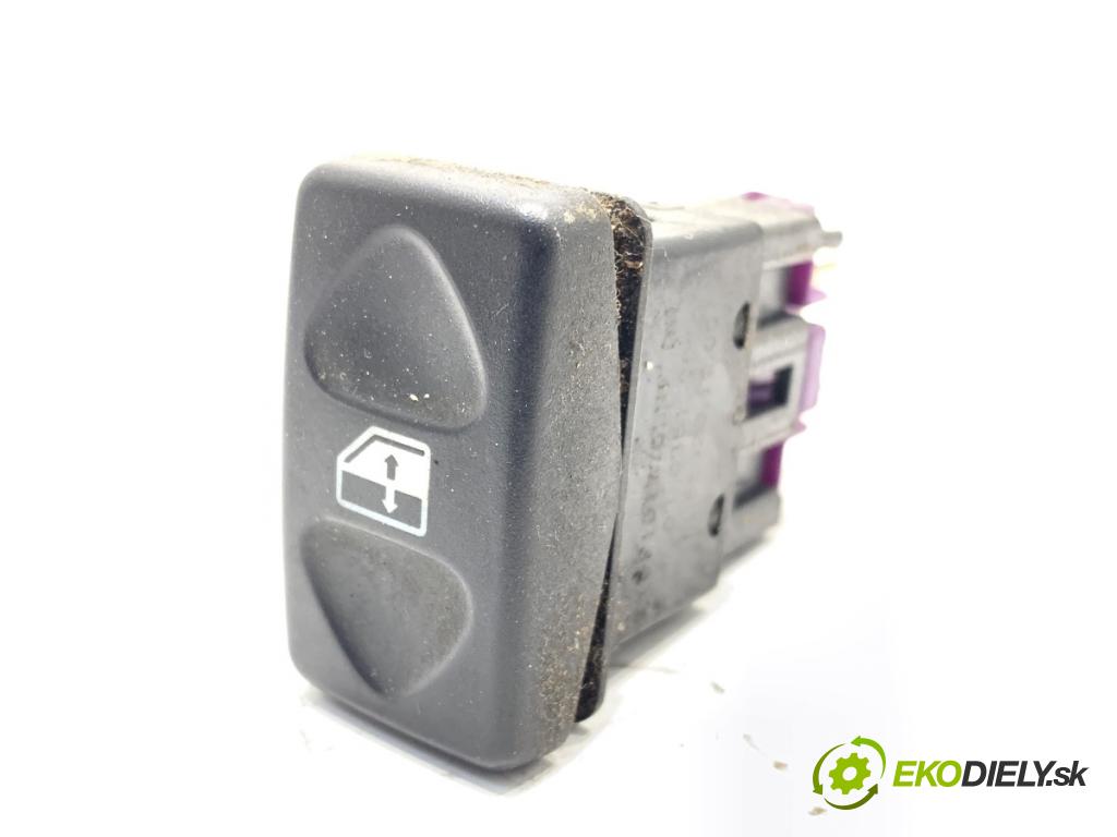 LAND ROVER FREELANDER I samochód terenowy zamknięty 2001 82 kW 2.0 Td4 4x4 1951 Prepínač okien  (Prepínacie páčky pod volantom)