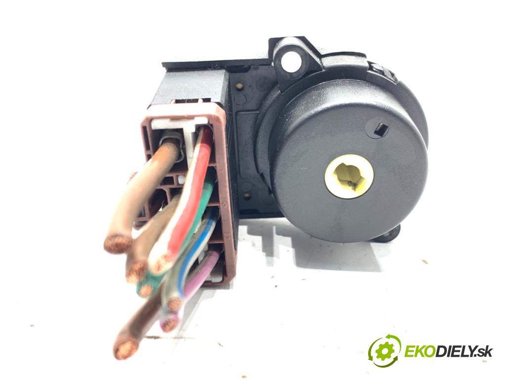 LAND ROVER FREELANDER I samochód terenowy zamknięty 2001 82 kW 2.0 Td4 4x4 1951 Kocka, vložka spínacej skrinky YXB100350 (Spínacia skrinka)