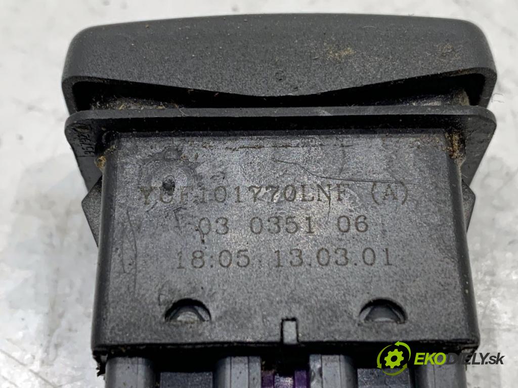 LAND ROVER FREELANDER I samochód terenowy zamknięty 2001 82 kW 2.0 Td4 4x4 1951 Prepínač okien  (Prepínacie páčky pod volantom)