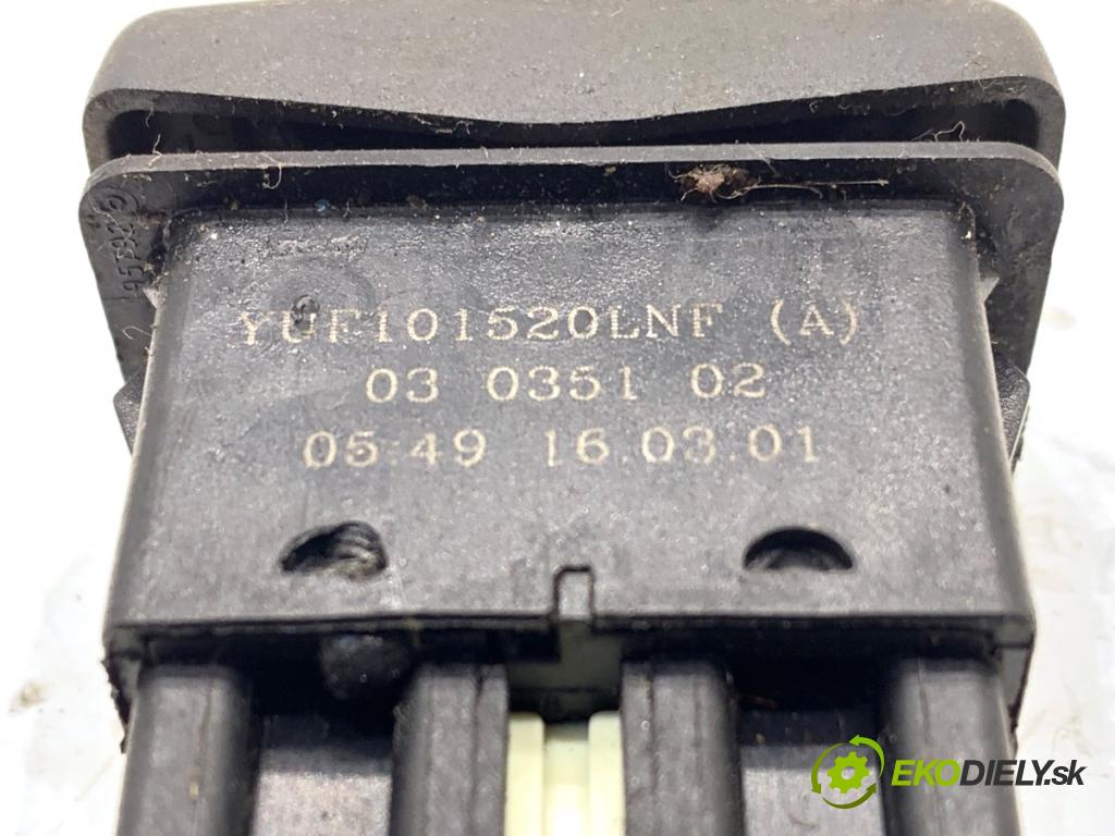 LAND ROVER FREELANDER I samochód terenowy zamknięty 2001 82 kW 2.0 Td4 4x4 1951 Prepínač okien  (Prepínacie páčky pod volantom)