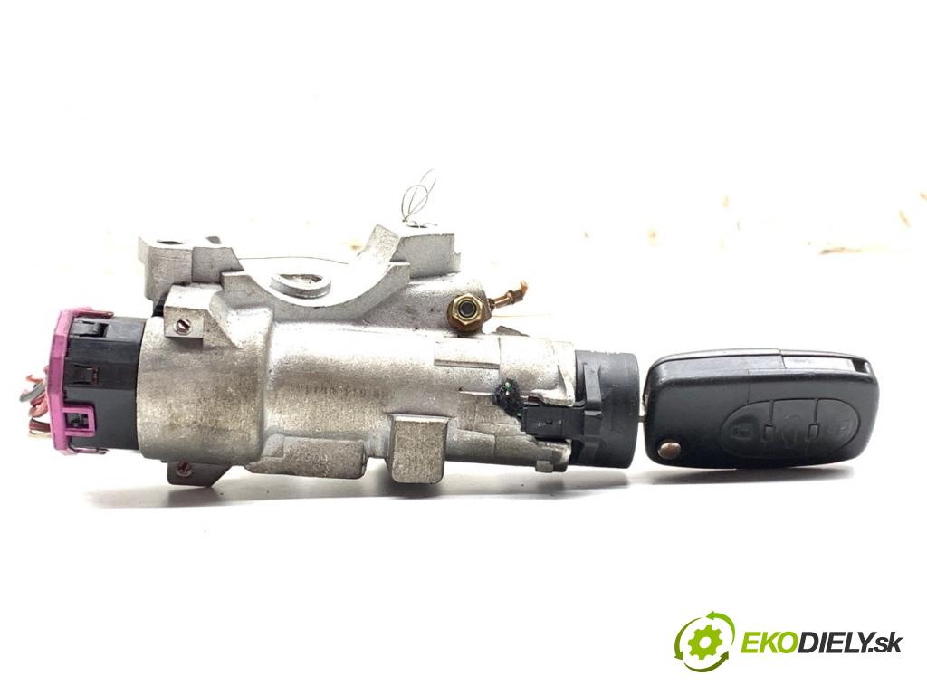 VW NEW BEETLE liftback 1999 85 kW 2.0 1984 spinačka  (Spínacia skrinka)