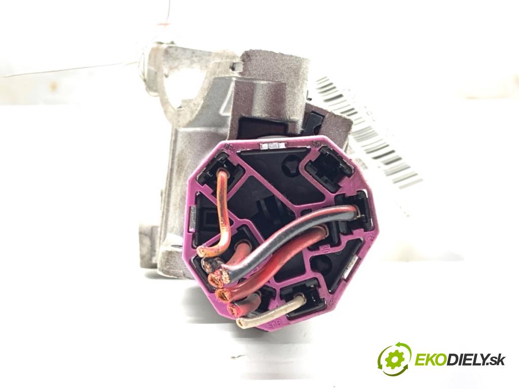 VW NEW BEETLE liftback 1999 85 kW 2.0 1984 spinačka  (Spínacia skrinka)