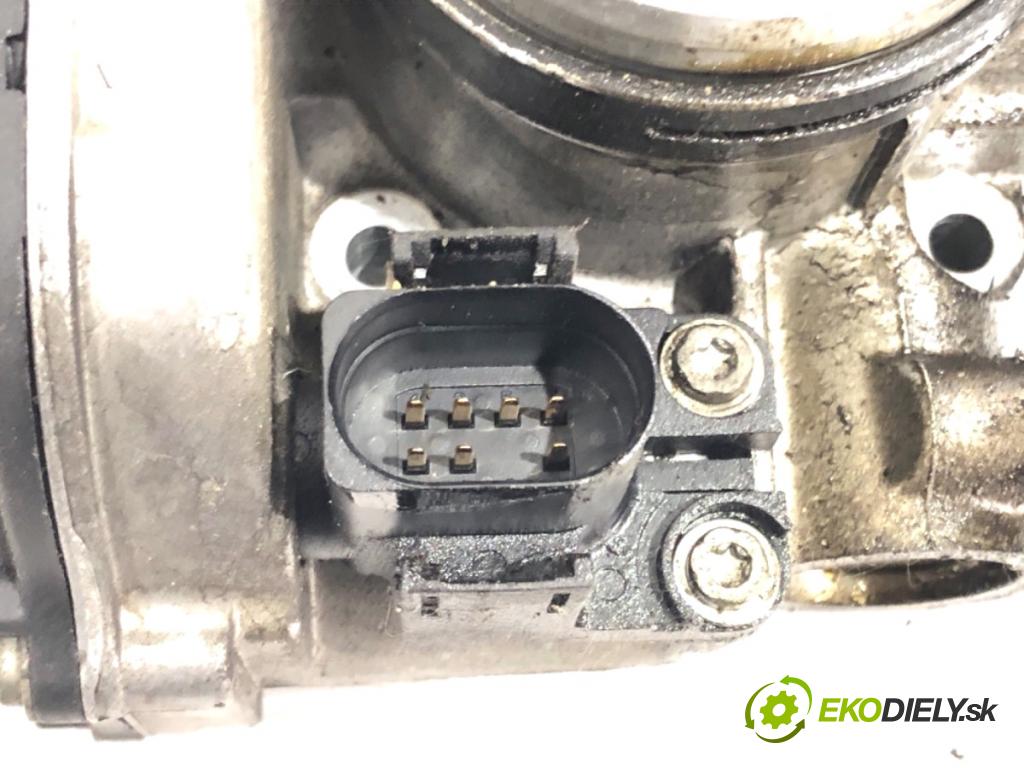 VW NEW BEETLE liftback 1999 85 kW 2.0 1984 Škrtiaca klapka 06A133064H (Škrtiaca klapka)