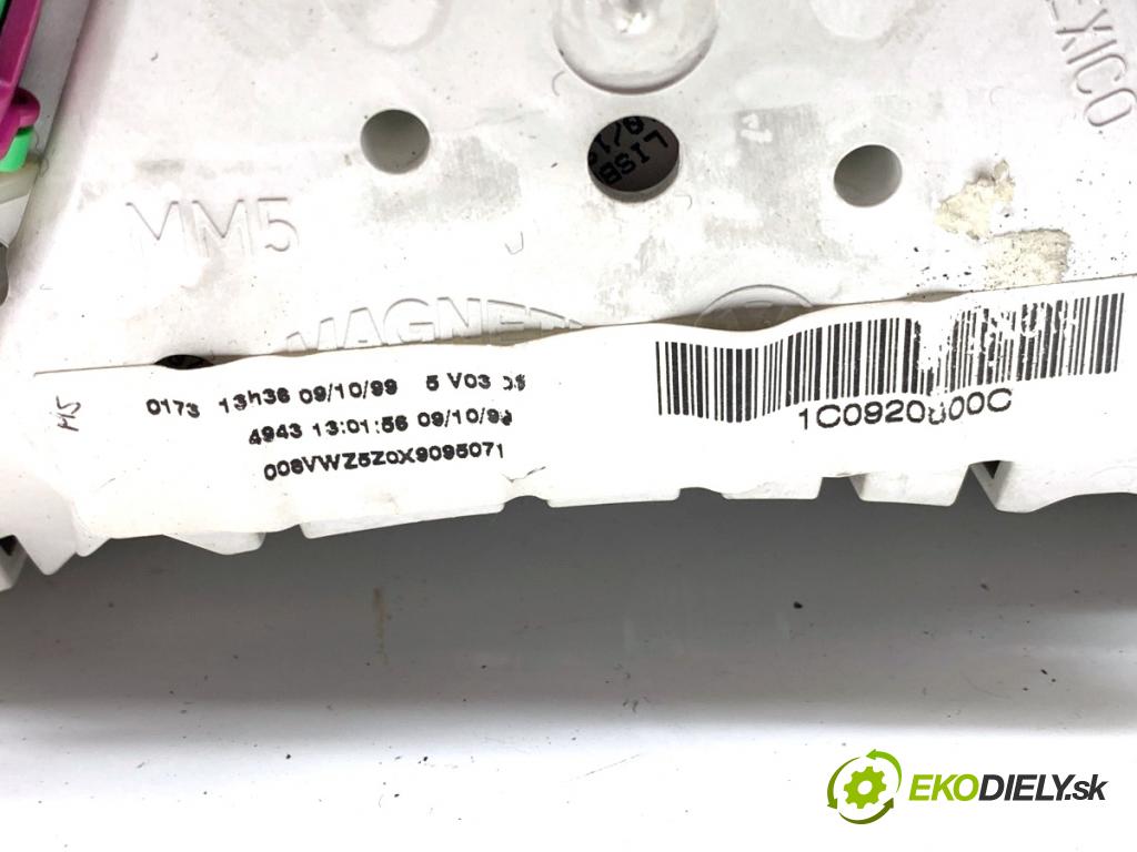 VW NEW BEETLE liftback 1999 85 kW 2.0 1984 Prístrojovka 1C0920800C (Prístrojová doska)