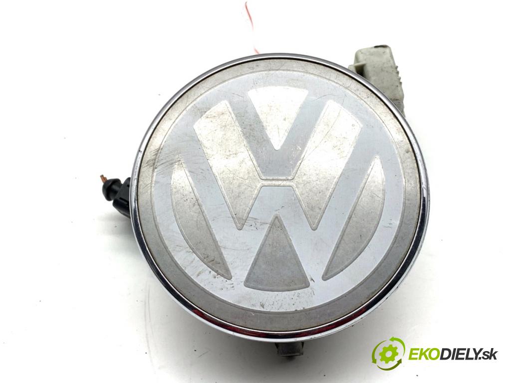 VW NEW BEETLE liftback 1999 85 kW 2.0 1984 klika dveří zadní část 1C0827297