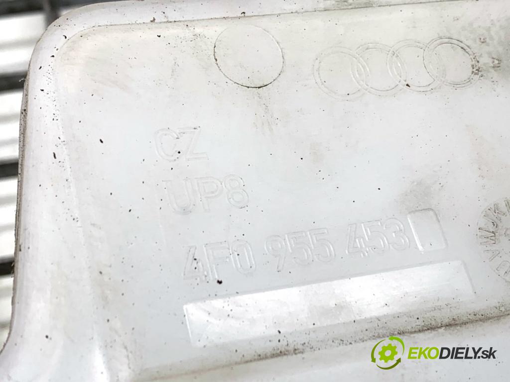 AUDI A6 C6 Kombi 2006 125 kW 2.0 TFSI 1984 nádržka ostřikovačů 4F0955453
