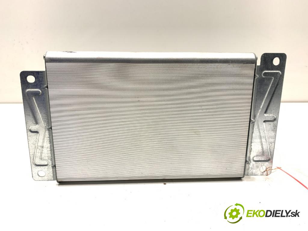 AUDI A6 C6 Kombi 2006 125 kW 2.0 TFSI 1984 Zosilňovač 4F0035223 (Zosilňovač)