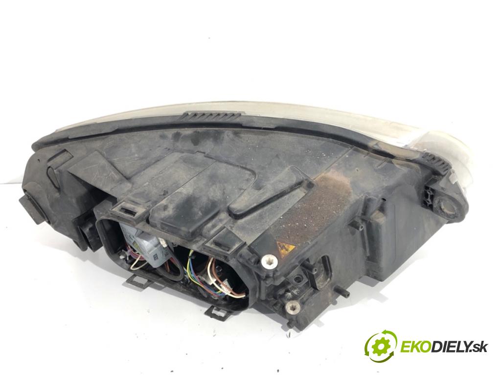 AUDI A6 C6 Kombi 2006 125 kW 2.0 TFSI 1984 Svetlomet ľavy predný XENON