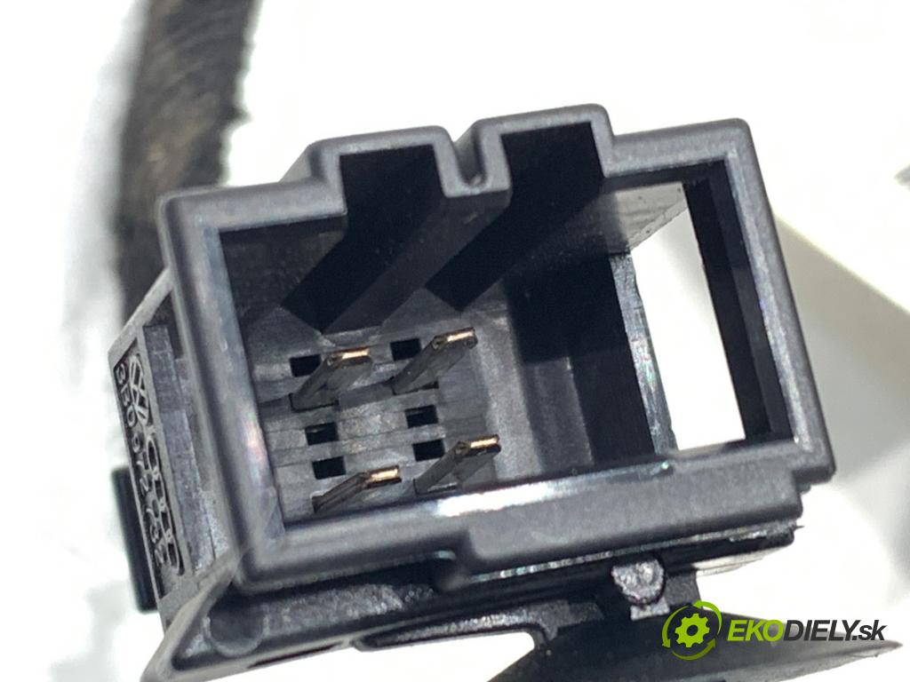 AUDI A6 C6 Kombi 2006 125 kW 2.0 TFSI 1984 Prepínač okien 4F0971765 (Prepínacie páčky pod volantom)