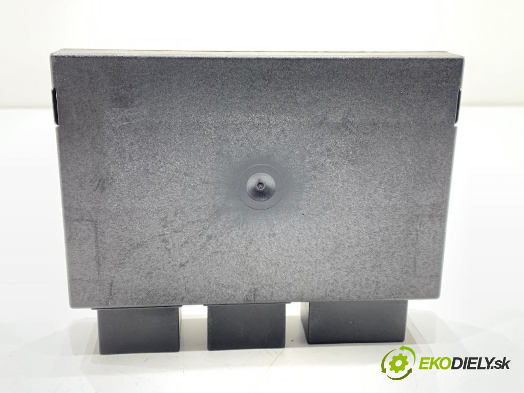 AUDI A6 C6 Kombi 2006 125 kW 2.0 TFSI 1984 Modul ťažného oka 4F0907383 (Riadiaca jednotka ostatné)