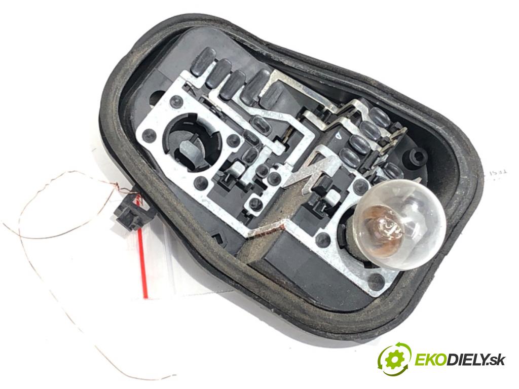 AUDI A6 C6 Kombi 2006 125 kW 2.0 TFSI 1984 vložka svetla pravy zad 4F9945222B